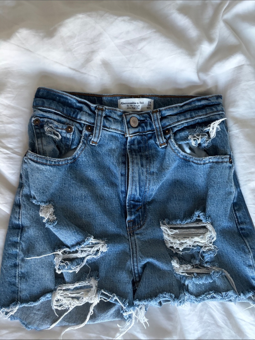 Abercrombie & Fitch Light Blue Distressed Denim Jean Shorts Size 24